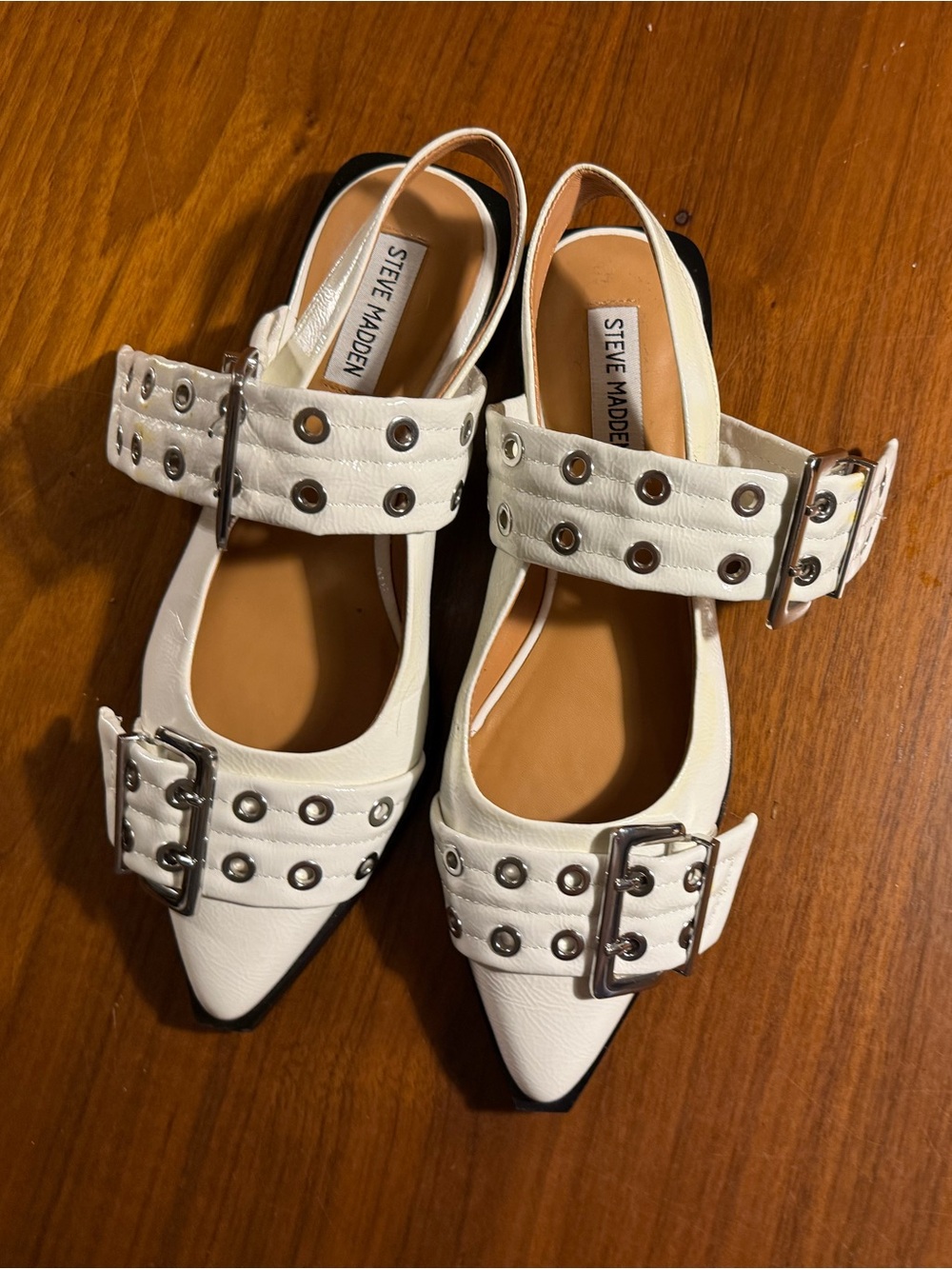 Steve Madden White Studded Buckle Slingback Pointed Flats 9M